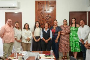 Toma protesta Abelina López Rodríguez a nueva titular del DIF Acapulco