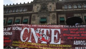 Claudia Sheinbaum llama al diálogo ante amago de CNTE