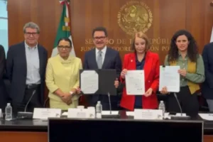 Llega al Congreso iniciativa de Sheinbaum para mover a 2028 la elección judicial y redefinir reglas de candidatura